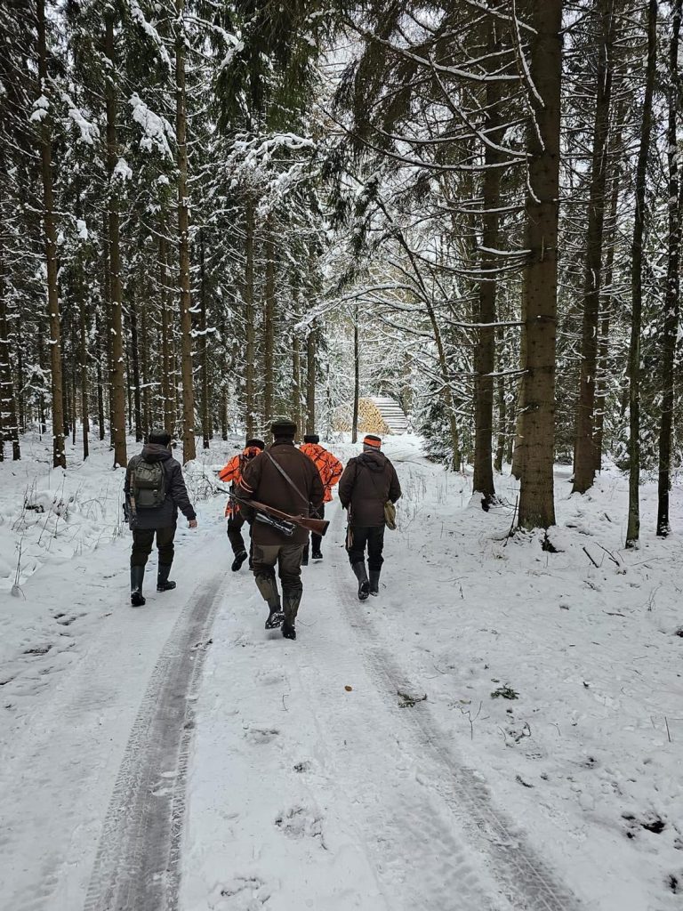 Cesta na hon — Myslivecký spolek Jiskra Rumburk